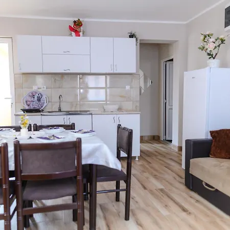 Aparthotel Misljenovic, U Centru Sokobanje, Na Pesackoj Zoni Soko Banja