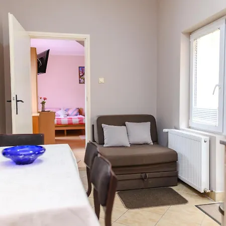 Misljenovic, U Centru Sokobanje, Na Pesackoj Zoni Apartmanhotel 3*