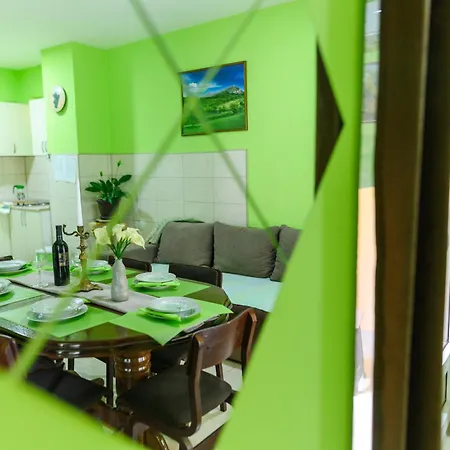 Aparthotel Misljenovic, U Centru Sokobanje, Na Pesackoj Zoni Soko Banja