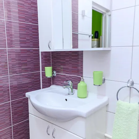 Aparthotel Misljenovic, U Centru Sokobanje, Na Pesackoj Zoni