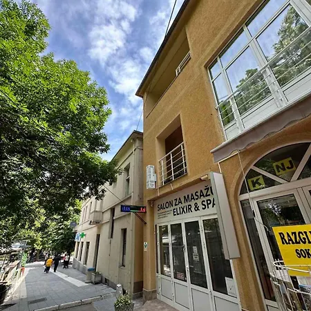Misljenovic, U Centru Sokobanje, Na Pesackoj Zoni